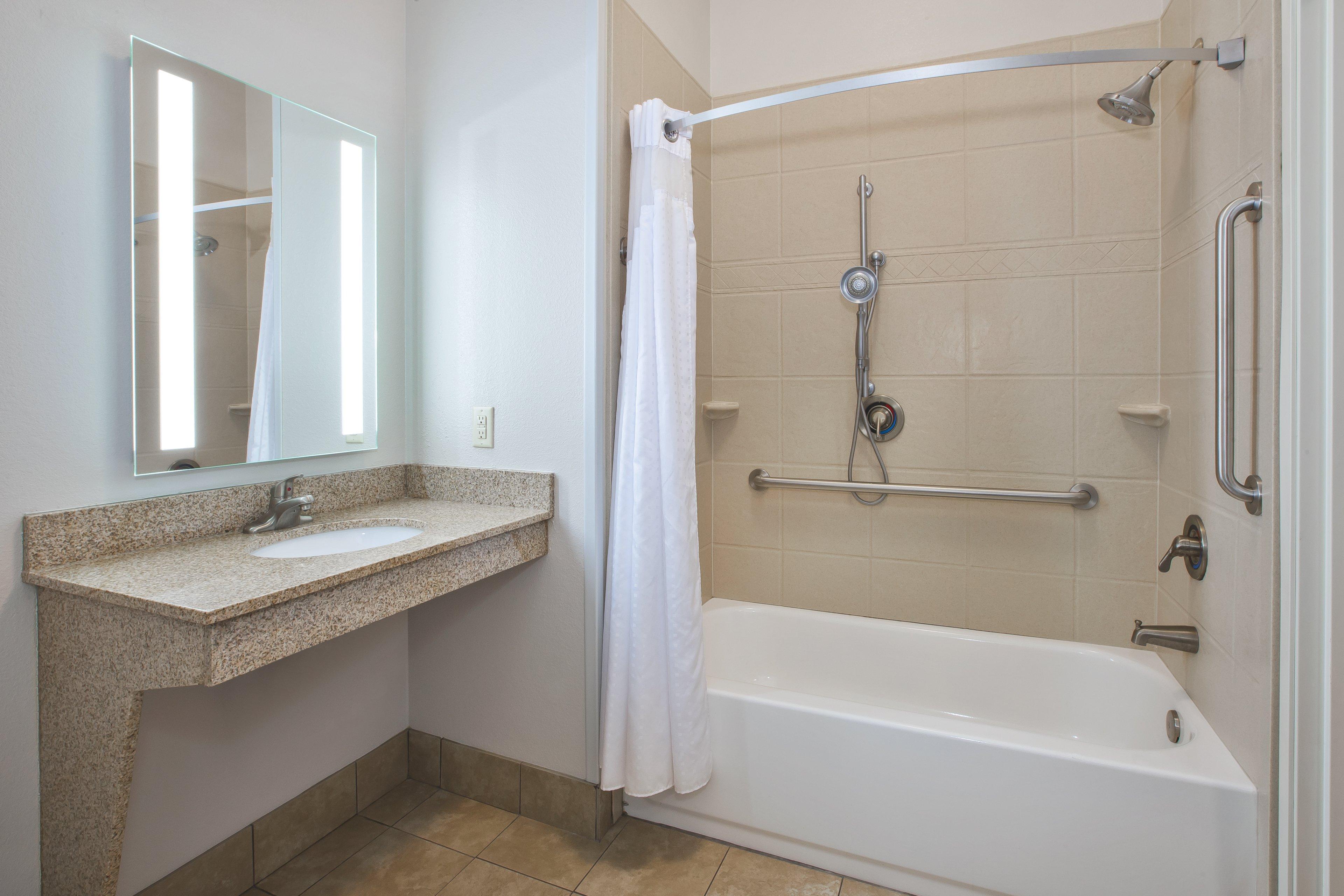 Holiday Inn Express Niles By Ihg Bagian luar foto