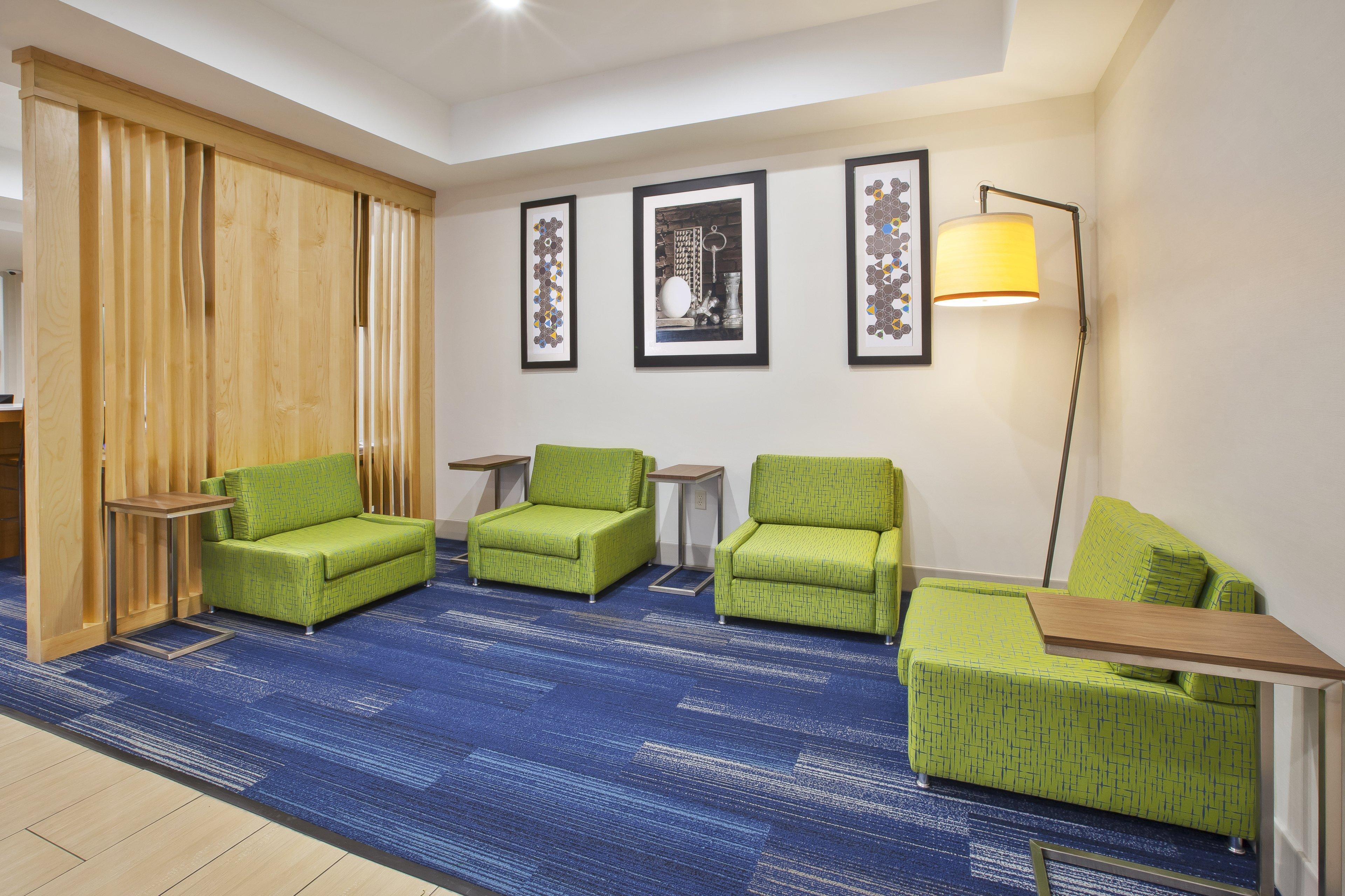 Holiday Inn Express Niles By Ihg Bagian luar foto