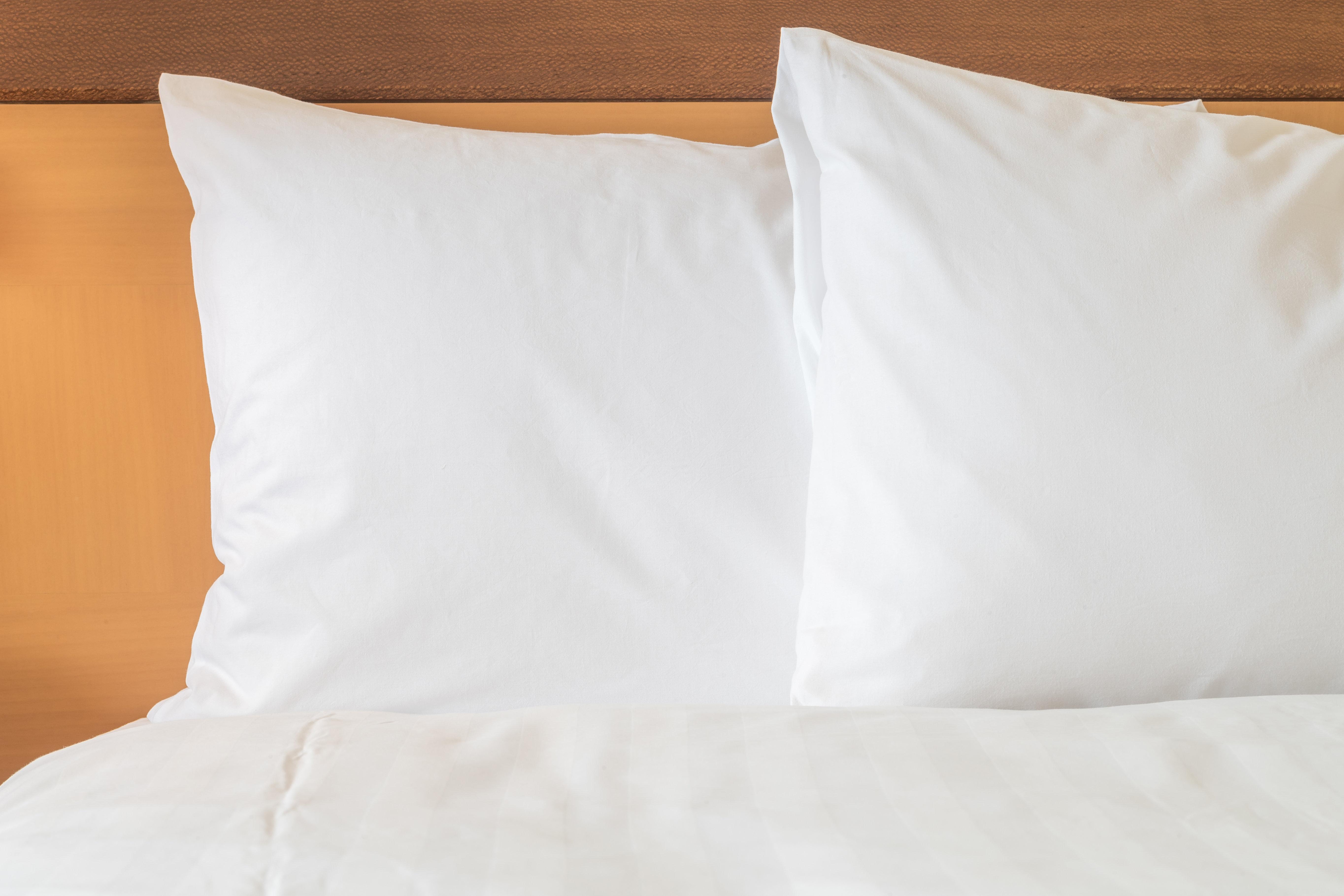 Holiday Inn Express Niles By Ihg Bagian luar foto
