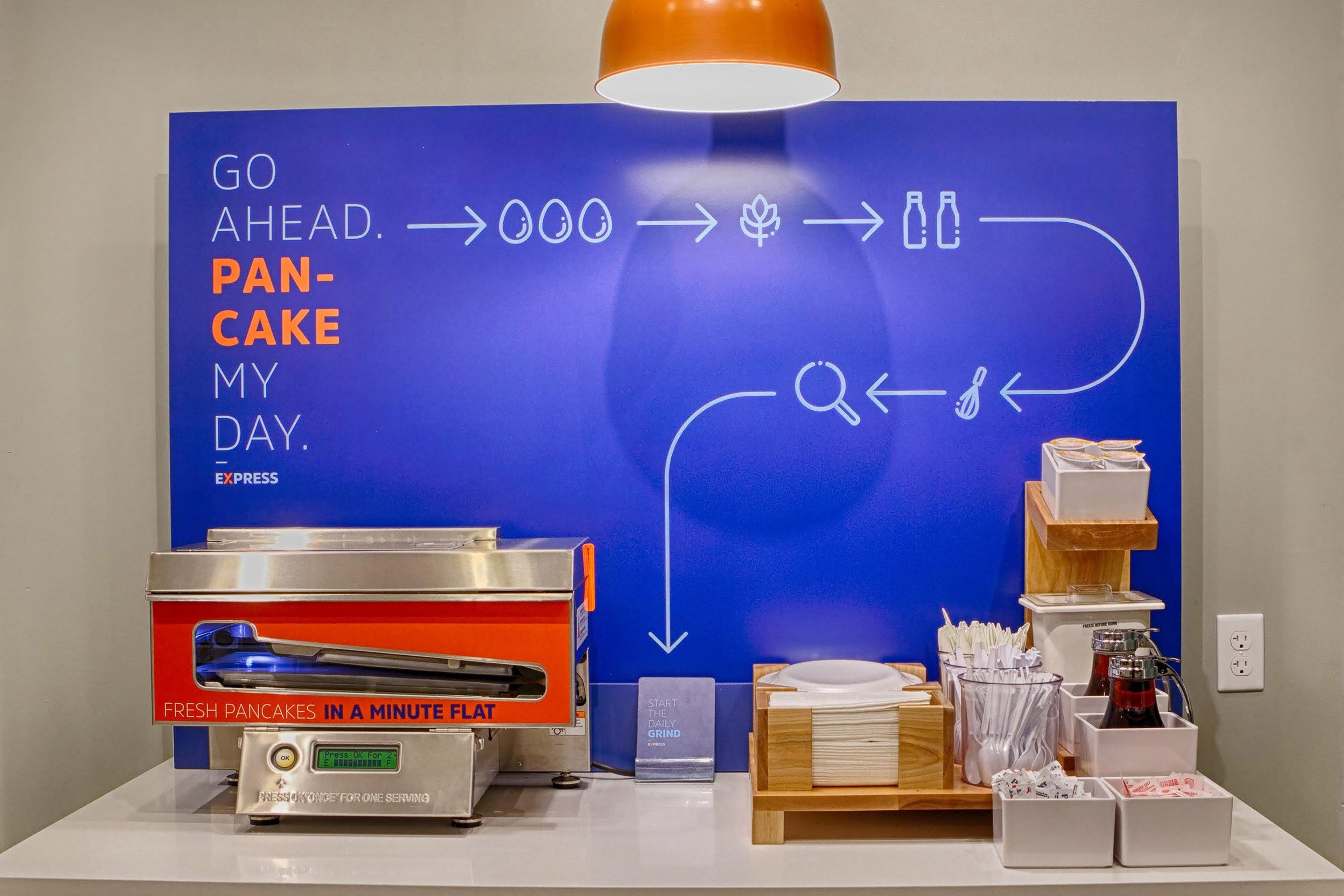 Holiday Inn Express Niles By Ihg Bagian luar foto