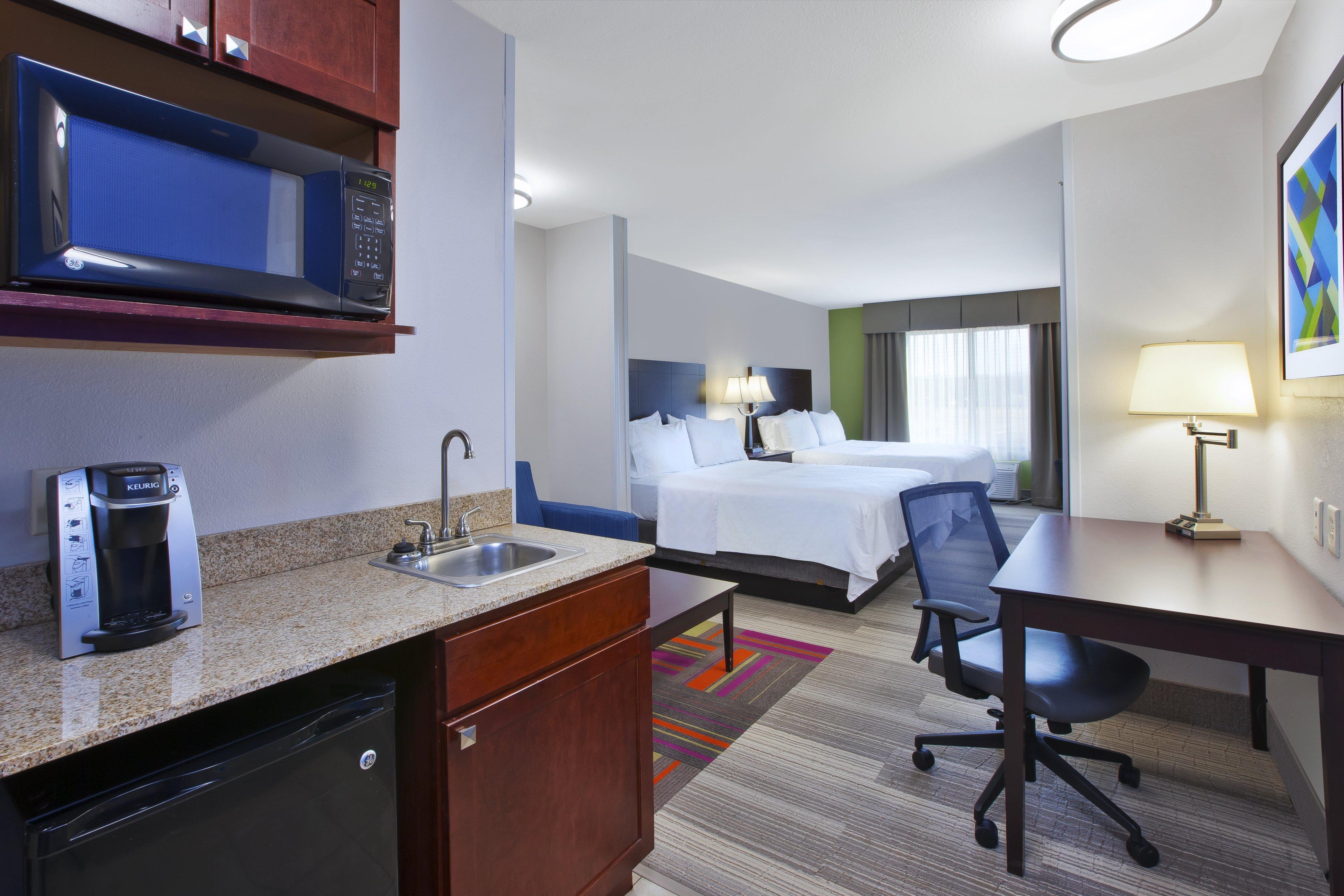 Holiday Inn Express Niles By Ihg Bagian luar foto