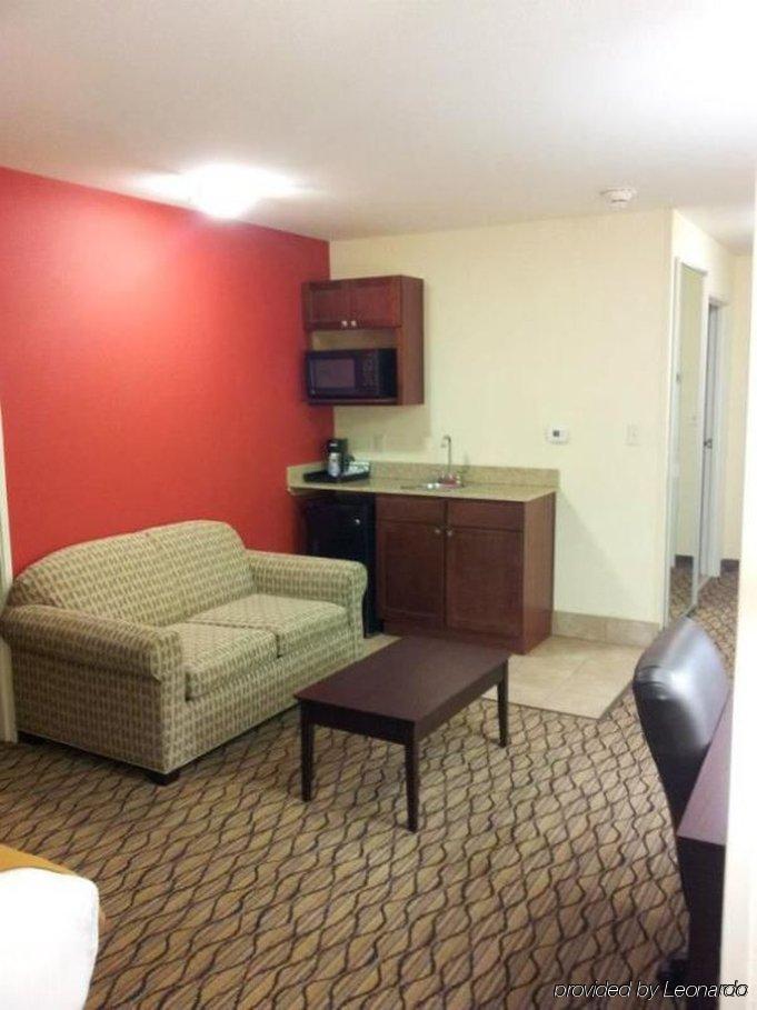 Holiday Inn Express Niles By Ihg Bagian luar foto