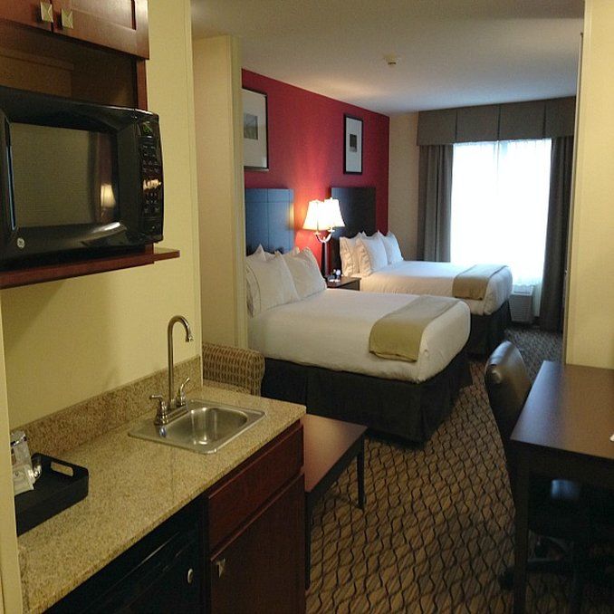 Holiday Inn Express Niles By Ihg Bagian luar foto